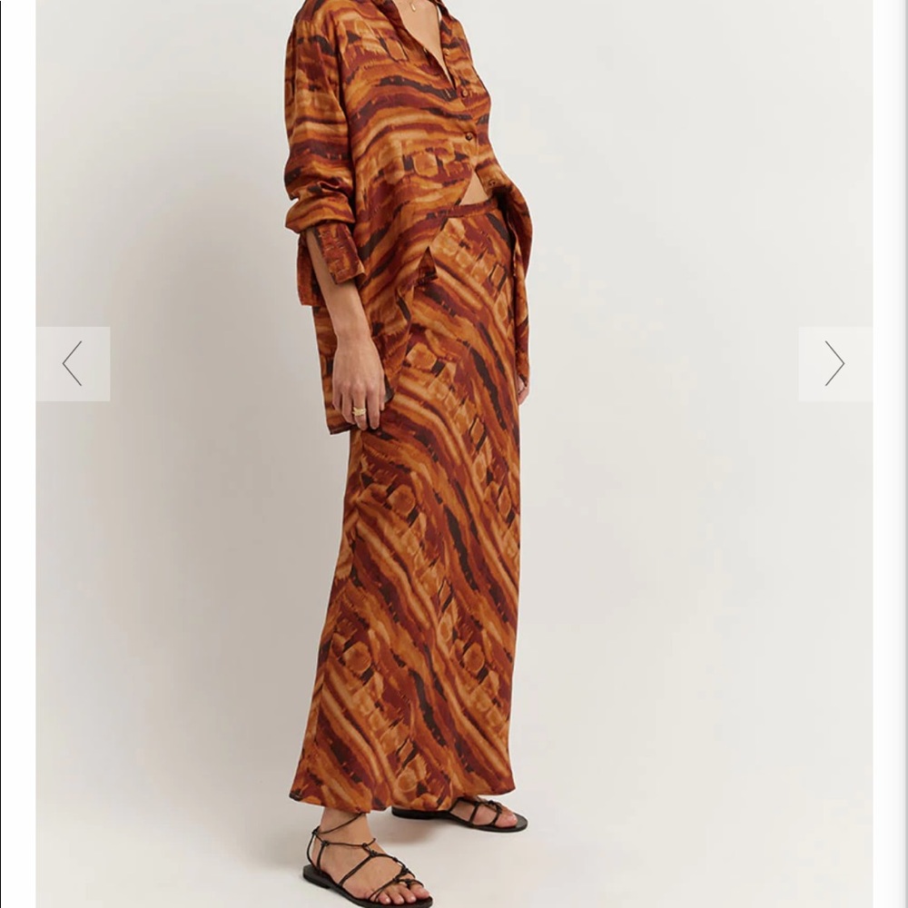 NWT DISSH SS22 - Alex Brown Watercolor Shirt and Midi skirt SOLDOUT! - Picture 5 of 16